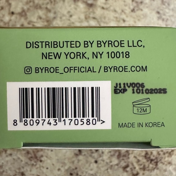BNIB- Byroe Kiwi Detox Gel Cleanser - Picture 2 of 4